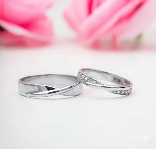 Calixta Mobius Diamond Wedding Rings