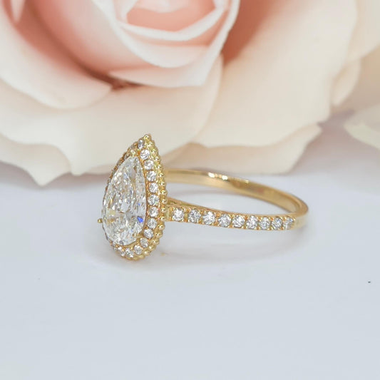Engagement rings with GIA and IGI certificate, 14k, 18k, PT950 with Lab Grown or Natural diamonds, Gems stone, Birth stone, VVS1, VVS2, Princess cut, Round, Oval, Cushon, Emerald, Pear shape, Marquise, Heart, Radiant, Assher, yellow gold, white gold, Rose gold, Lux Gold, Handmade Engagement Rings, Customized Rings, Affordable Engagement Rings,
Best wedding ring makers in Manila Where to buy platinum wedding rings in the Philippines Custom engagement rings Manila Top jewelers in the Philippines for lab-grow