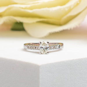 Dhalia Diamond Engagement Ring