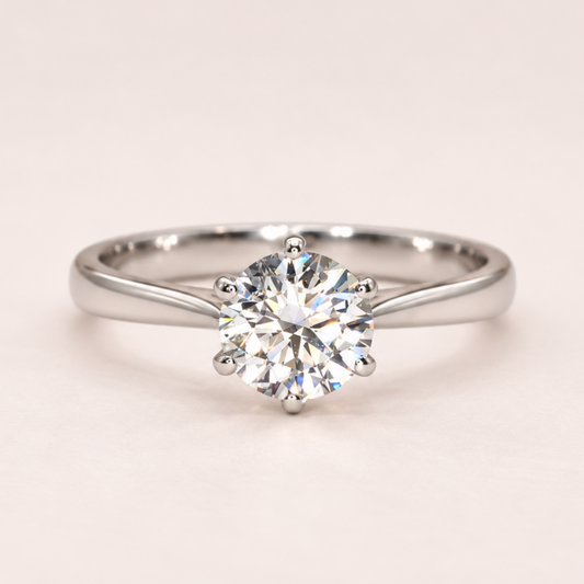 Silene Round Shape Engagement Ring